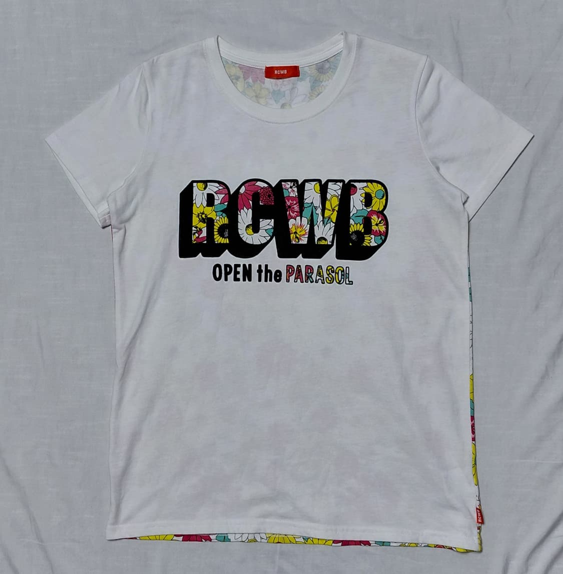 [S] 로데오 크라운즈(RCWB) 플라워 패턴 반전 그래픽 티셔츠 상품이미지1