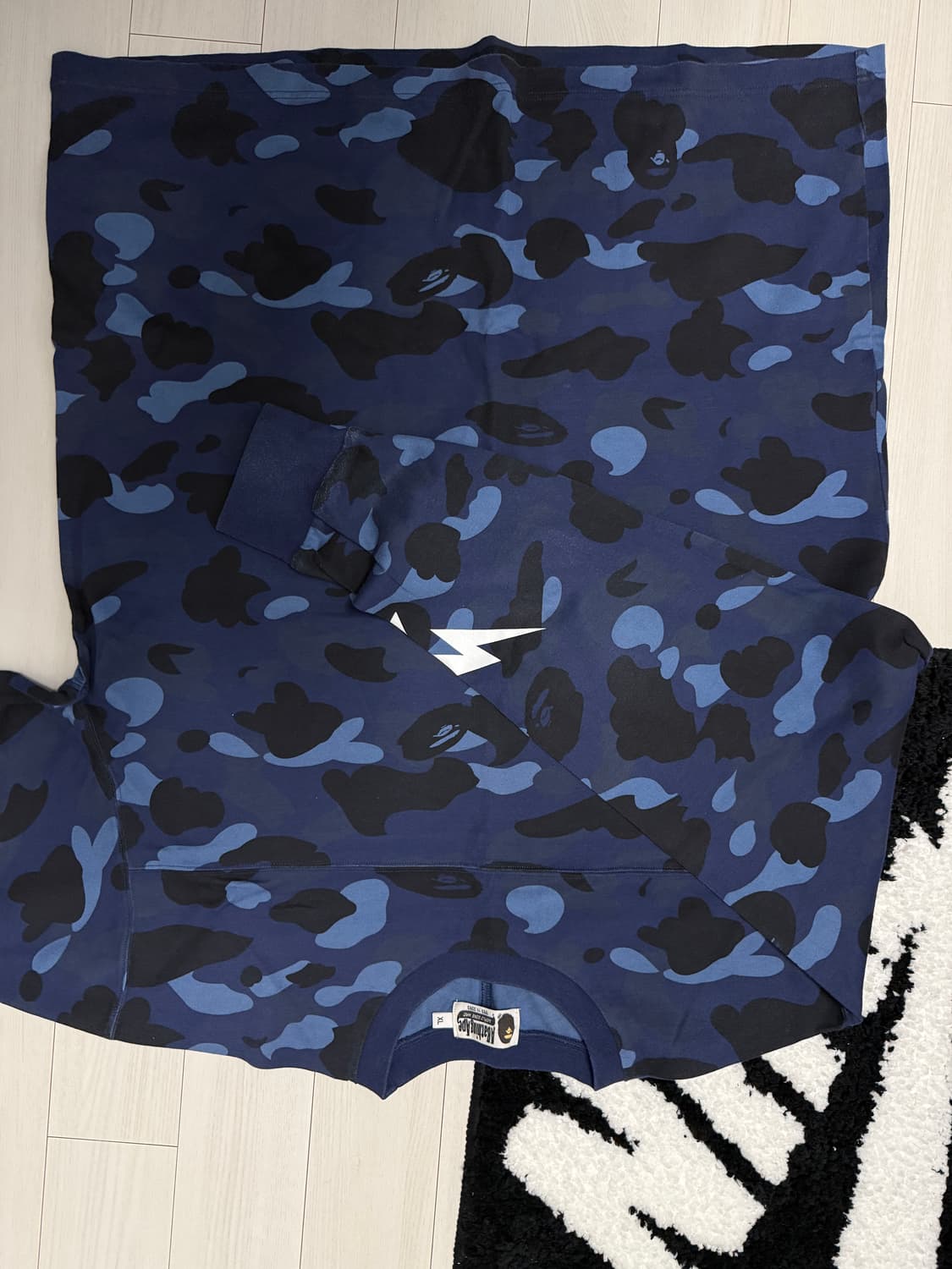 베이프 블루 카모 롱슬리브 XL 상품이미지2