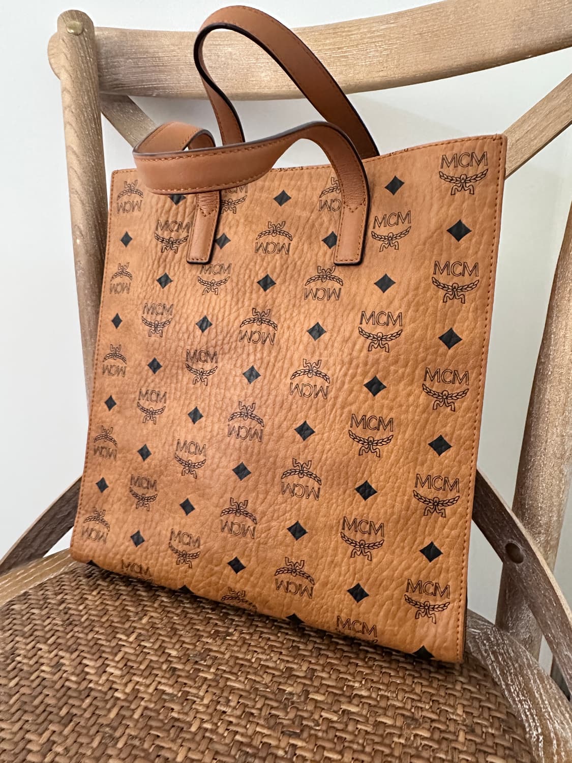 MCM Aren 비세토스 토트백(카드지갑) 상품이미지3