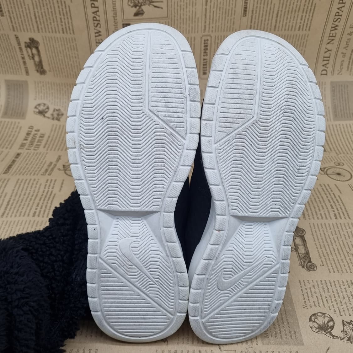 나이키 베나시 남성슬립온 260 상품이미지3