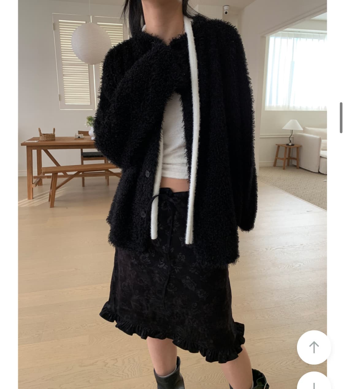 (새상품) 프릴 로즈 미디스커트 상품이미지4