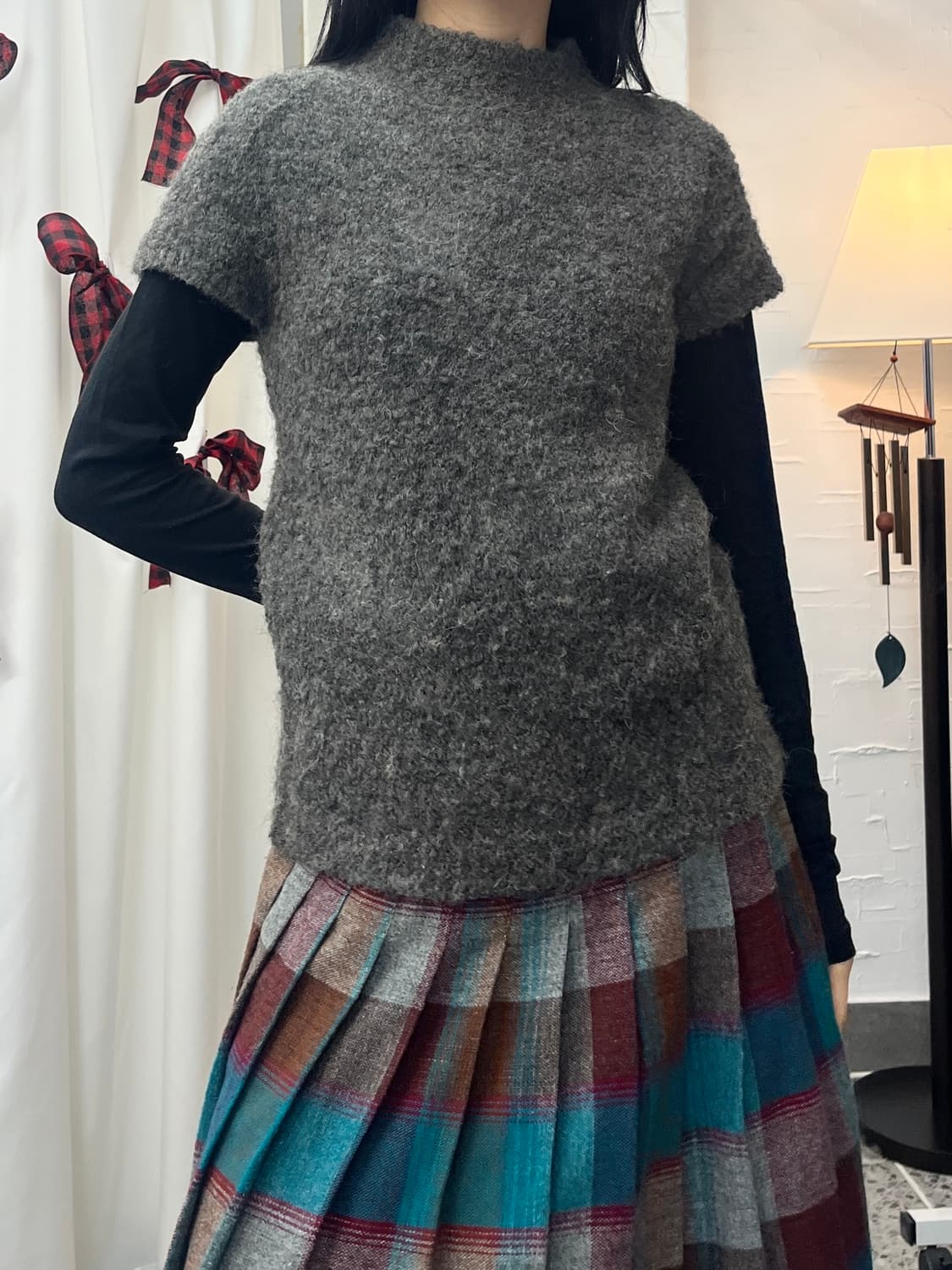 charcoal boucle knit top 상품이미지5