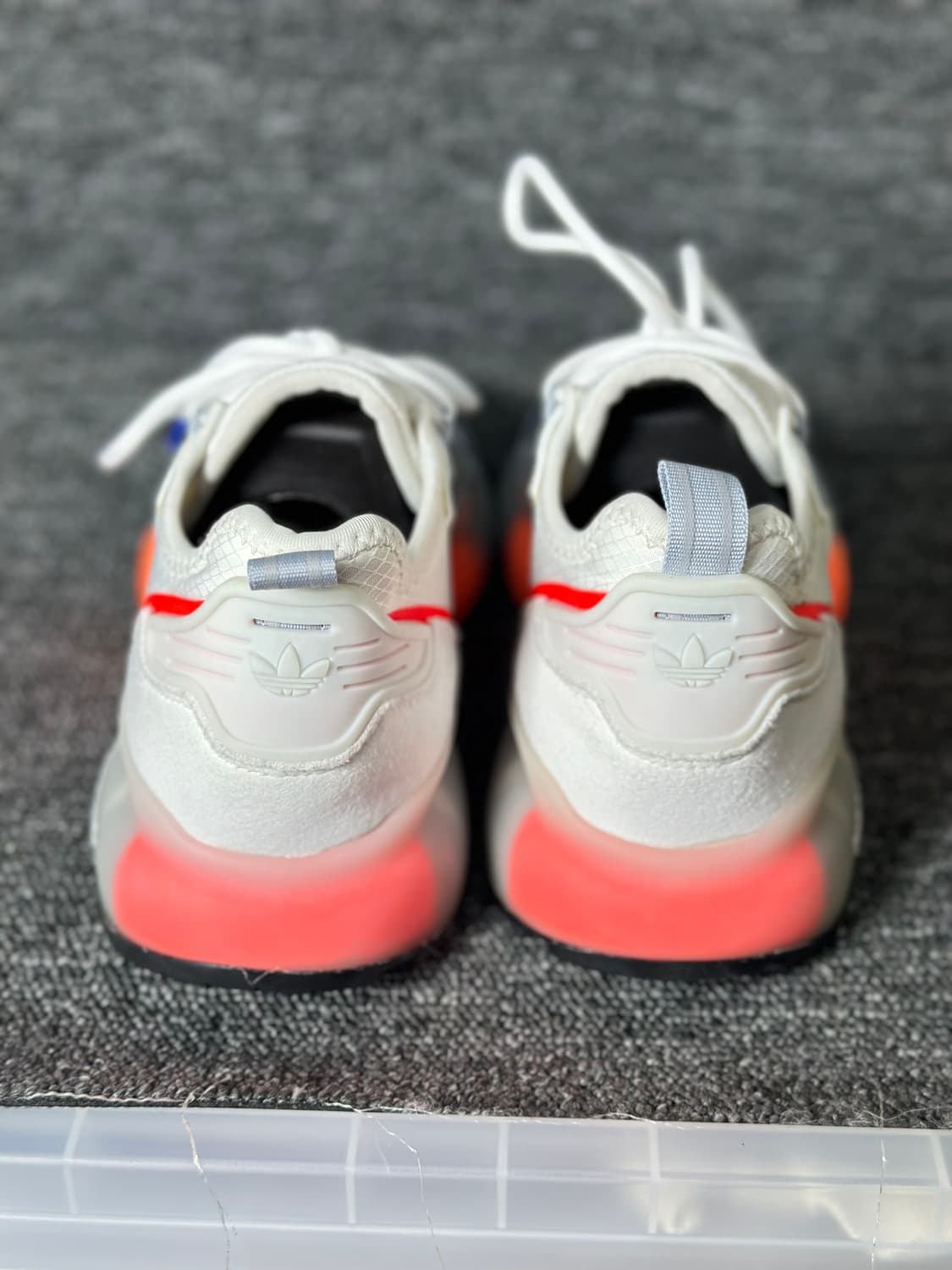 아디다스 ZX 2K 부스트 운동화 상품이미지5