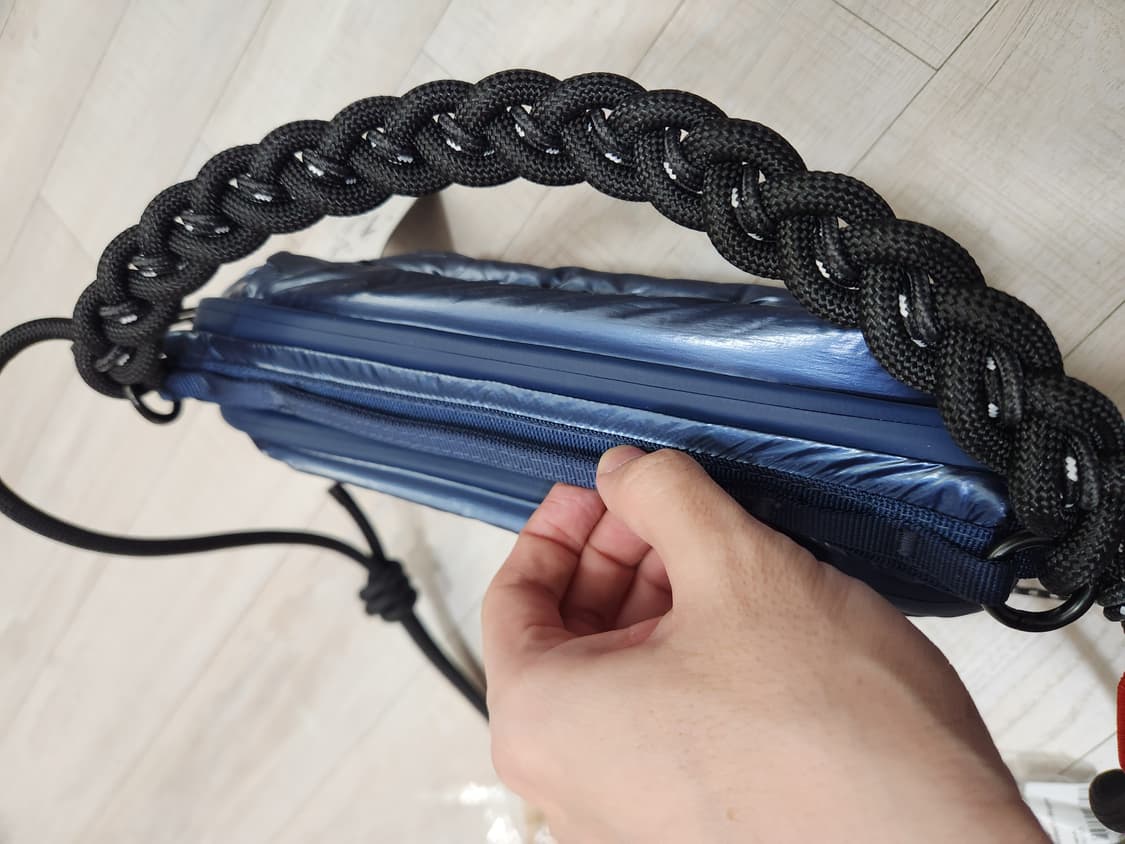 토폴로지 보틀 사코슈백 라지 상품이미지4