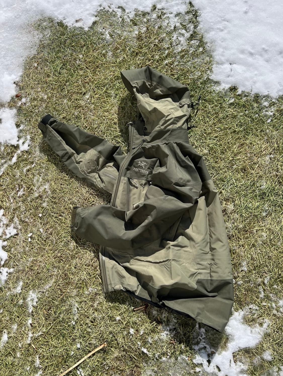 Arcteryx theta Ar deep green 상품이미지1