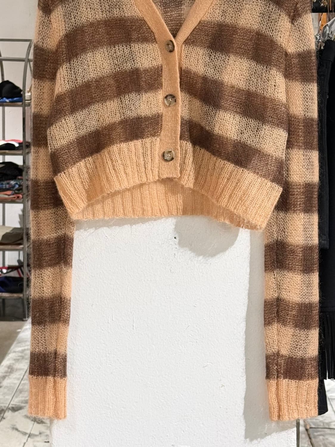 아크네스튜디오 베이지 브라운 모헤어 체크 가디건 상품이미지5