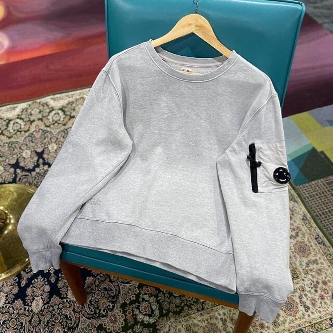 CP컴퍼니 렌즈 패치포켓 맨투맨 (M)  상품이미지2