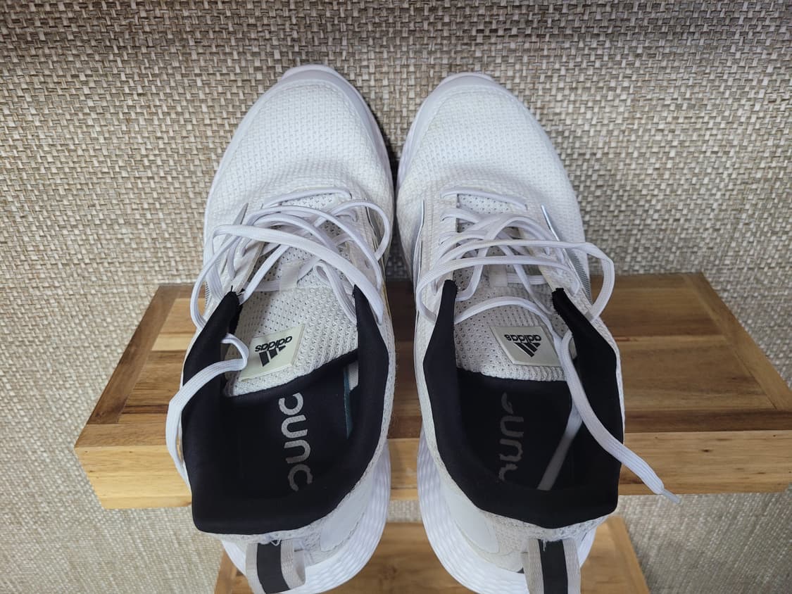 275사이즈 아디다스 런닝화  상품이미지2