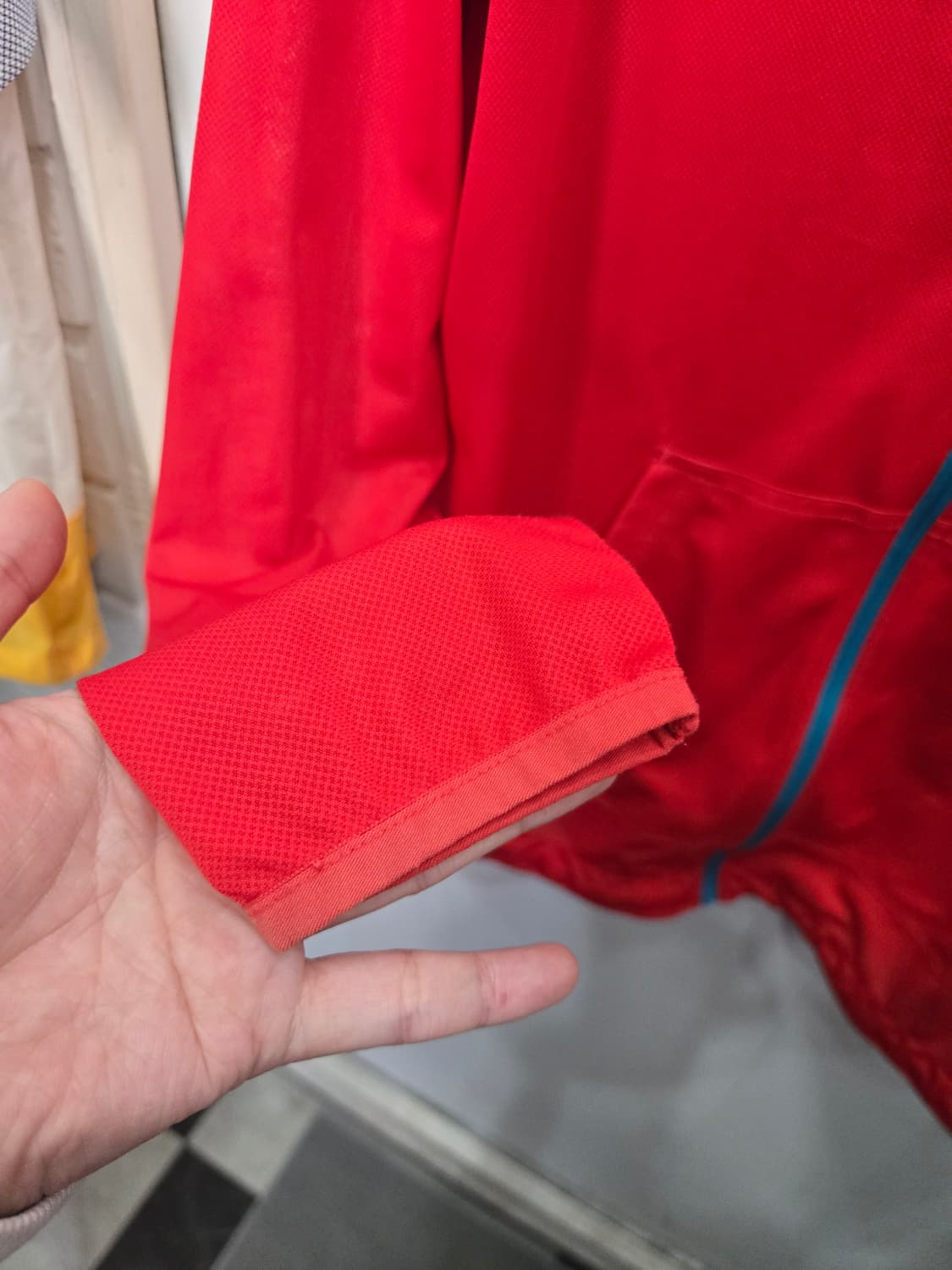 105,XL,세탁완료 )) 노스페이스 후드 얇은 점퍼! 상품이미지4