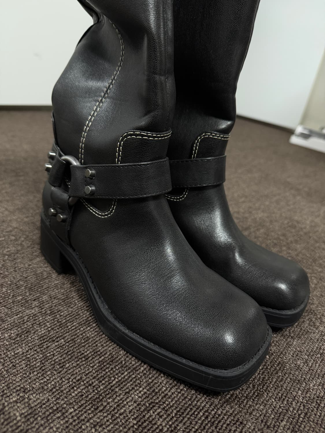 자라(ZARA) 블랙 엔지니어/부츠 (실외 미착용, 실내 착화만) 상품이미지2