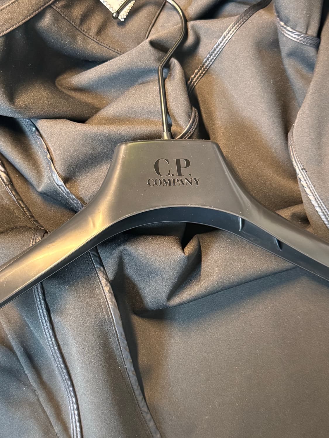 CP. 컴퍼니 쉘-R 고글 자켓 블랙(바람막이) 상품이미지6