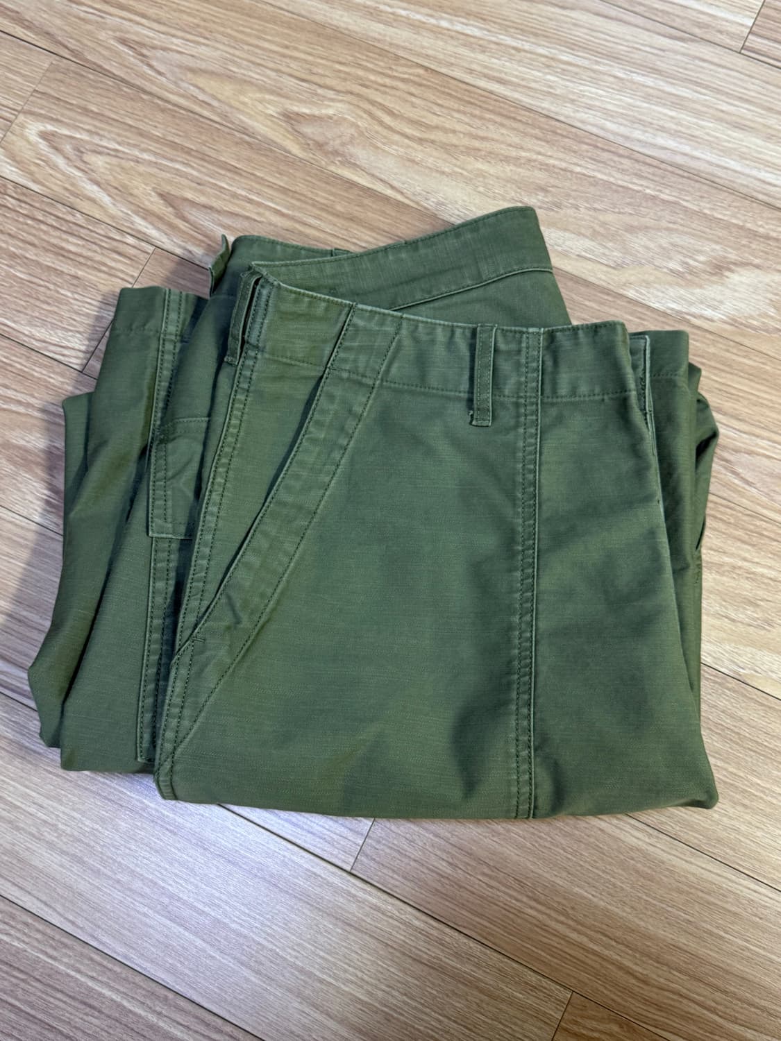 아웃스탠딩 백사틴 퍼티그 팬츠 올리브 상품이미지4