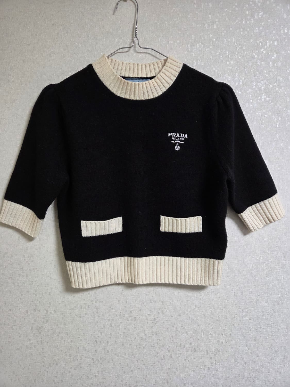 프라다 반팔 니트 티셔츠  상품이미지1