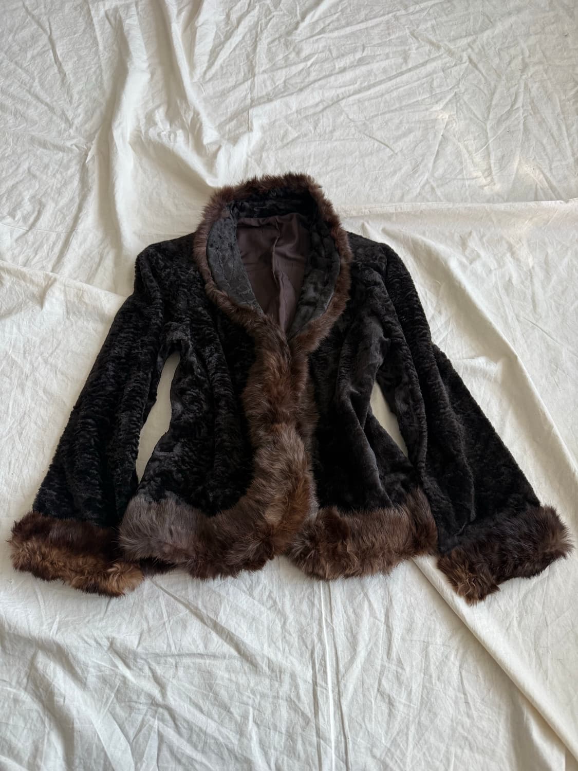 딥브라운 래빗퍼 트리밍 퍼 자켓 상품이미지1