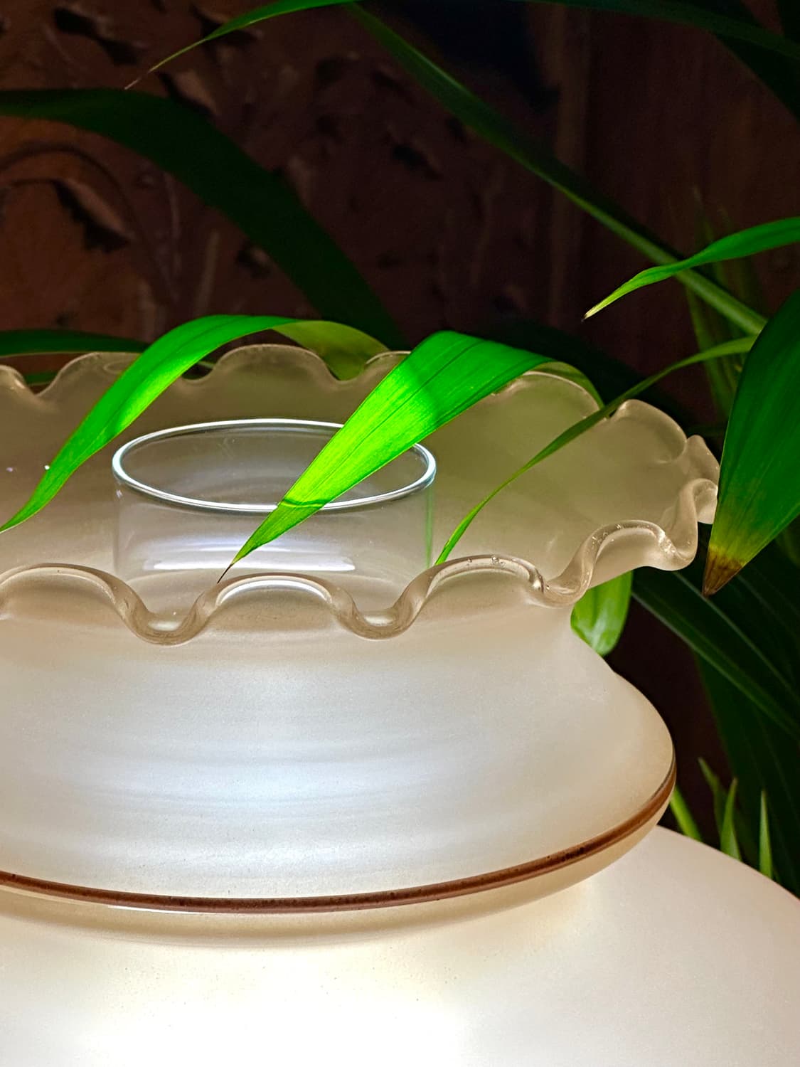 1970s Quoizel Satin Lace Hurricane Lamp 상품이미지4