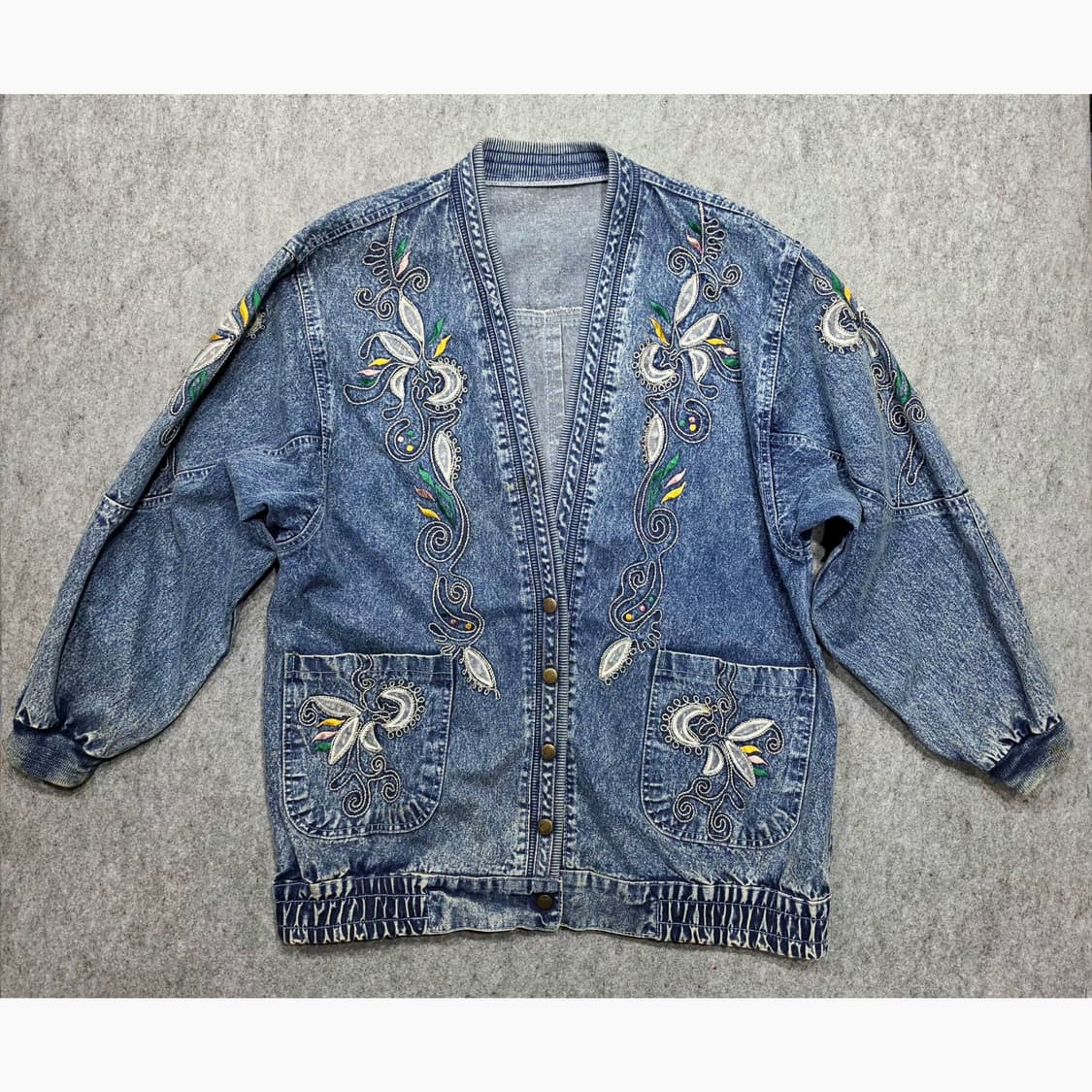 빈티지 자수 디테일 애시드워싱 데님자켓 청자켓 상품이미지1