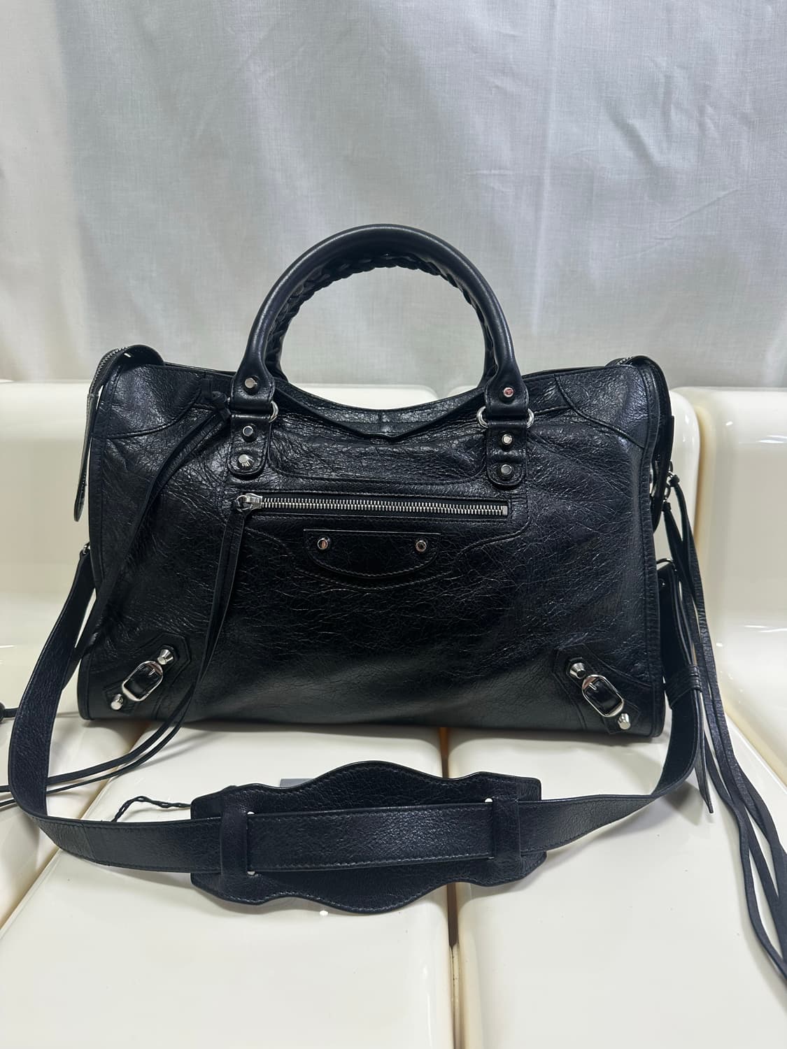 [SA 정품] 발렌시아가 시티 모터백 미디움 상품이미지1