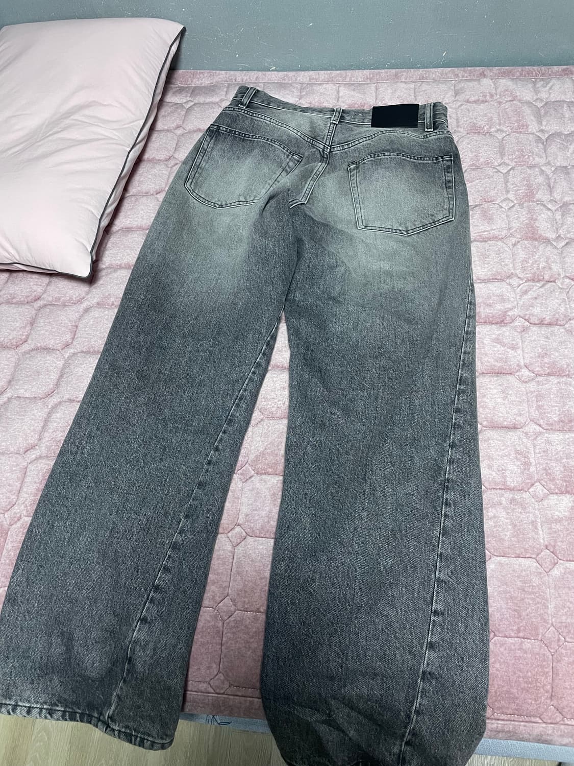 (30사이즈)선플라워 와이드 트위스트 데님 판매해요 상품이미지2