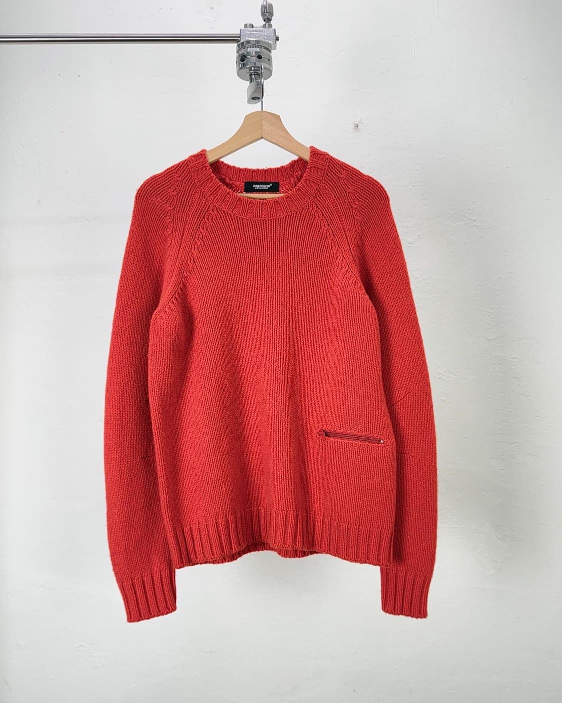 언더커버 18aw 레드 페퍼 모크넥 포켓 니트 스웨터 상품이미지1