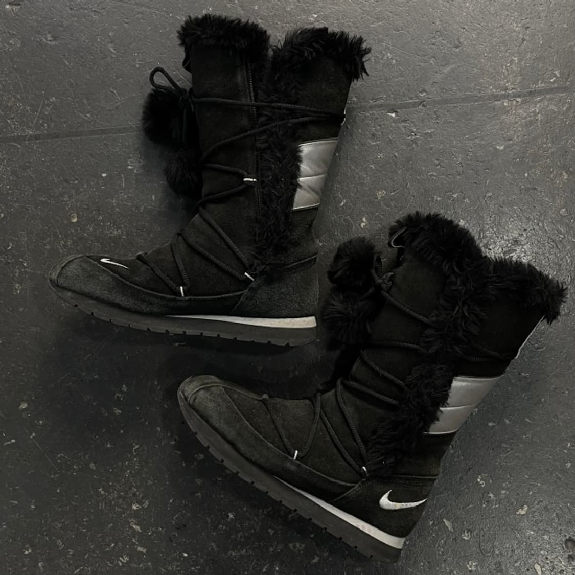 250 나이키 스웨이드 스노우 부츠 상품이미지2