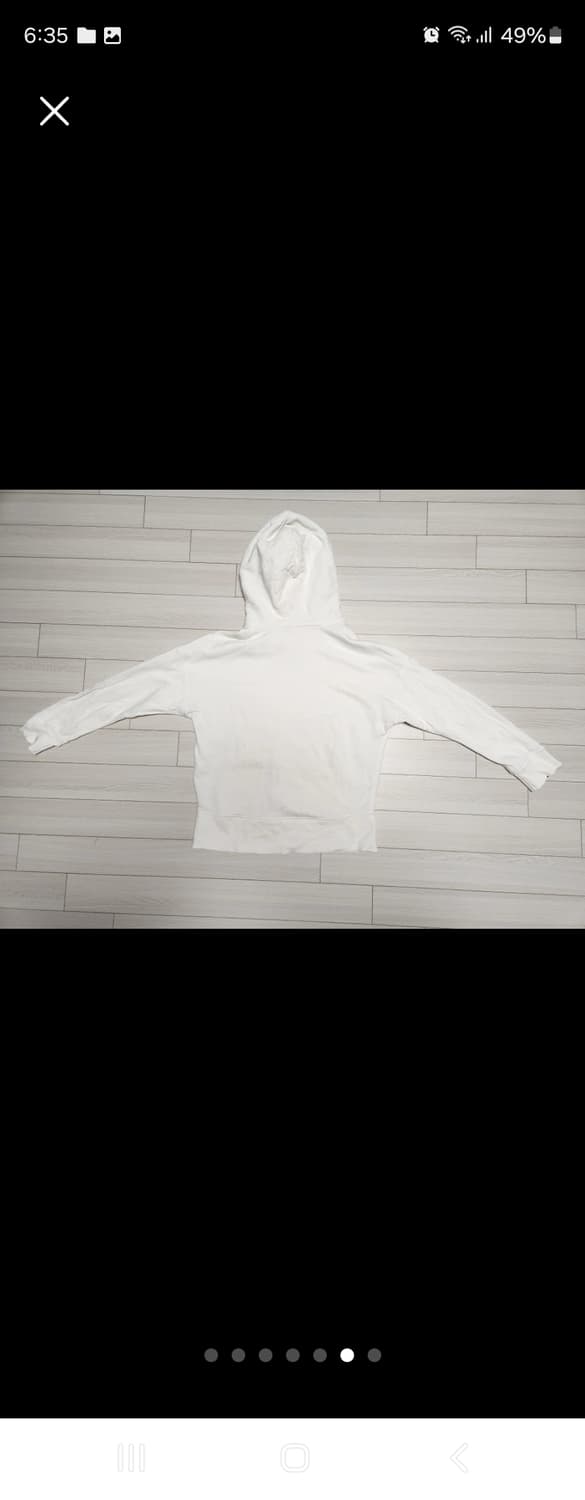 아디다스 후드티 s(하자오염없음)

오염 하자 없이 깨끗해요

흰색 아디 상품이미지6