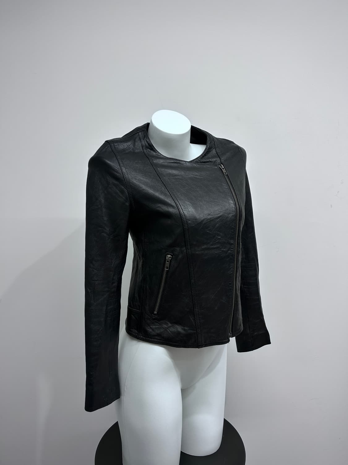 사선 지퍼 램스킨 자켓 상품이미지5