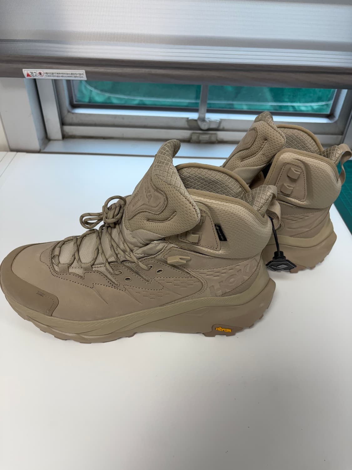 (새상품)호카 카하2 gts 옥스포드 탄 285 상품이미지3