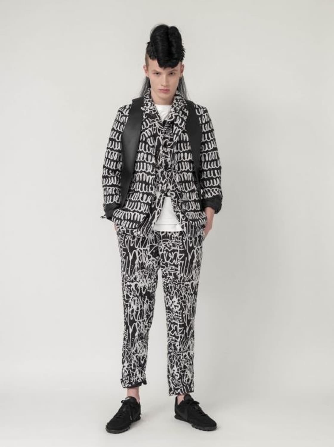 꼼데가르송 레더 베스트 상품이미지1