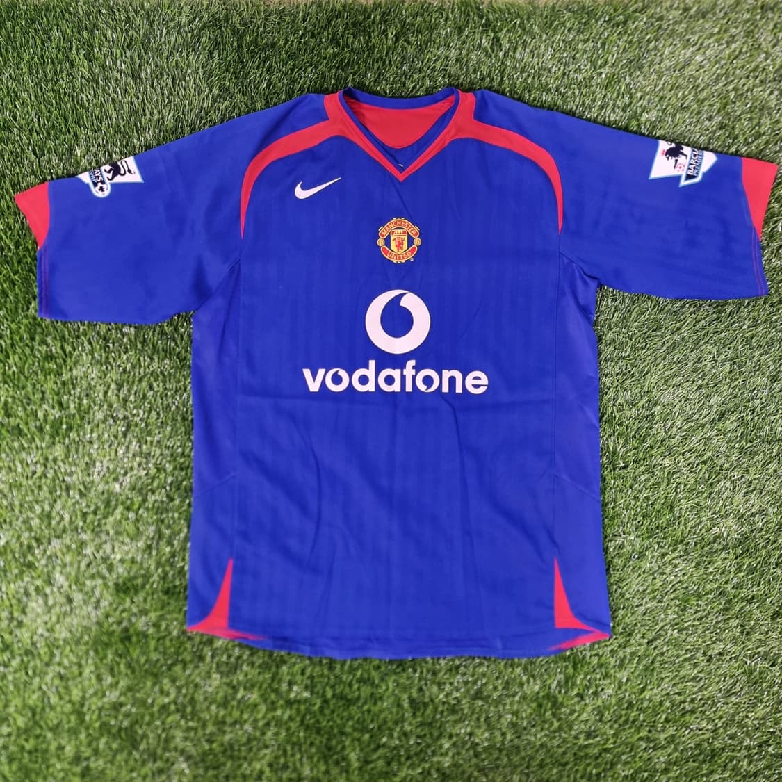 05-06시즌 맨체스터 유나이티드 어웨이 유니폼 #13 박지성 상품이미지2