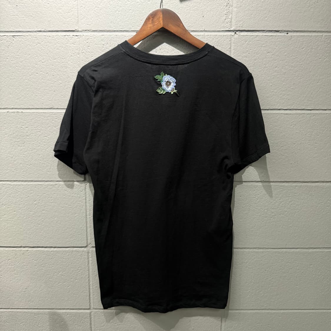 구찌 띠로고 플라워 반팔티 상품이미지3