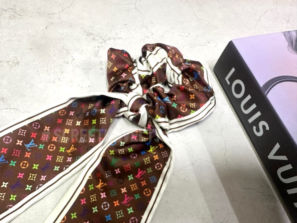 루이비통 브라운&멀티컬러 리본 헤어슈슈 상품이미지8