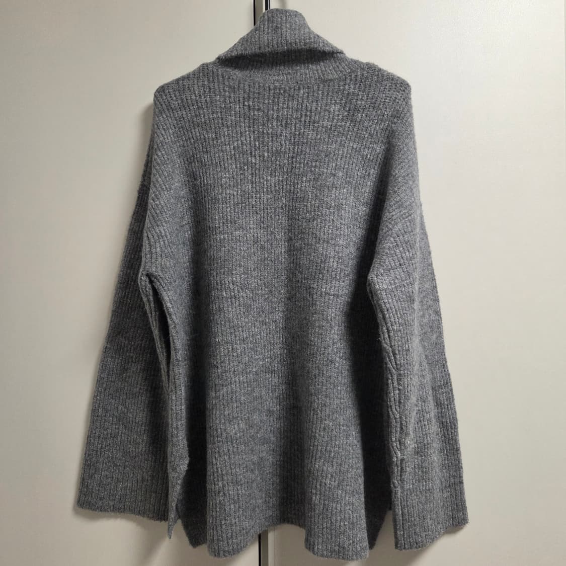 GU 그레이 터틀넥 니트 스웨터 L(100) 상품이미지6