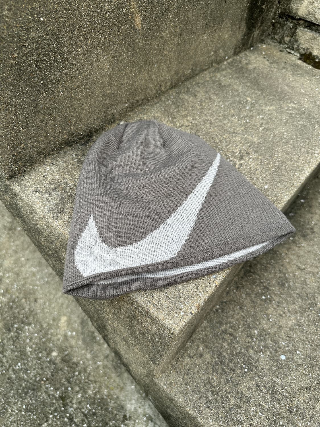 Nike Swoosh Reversible Beanie 상품이미지1