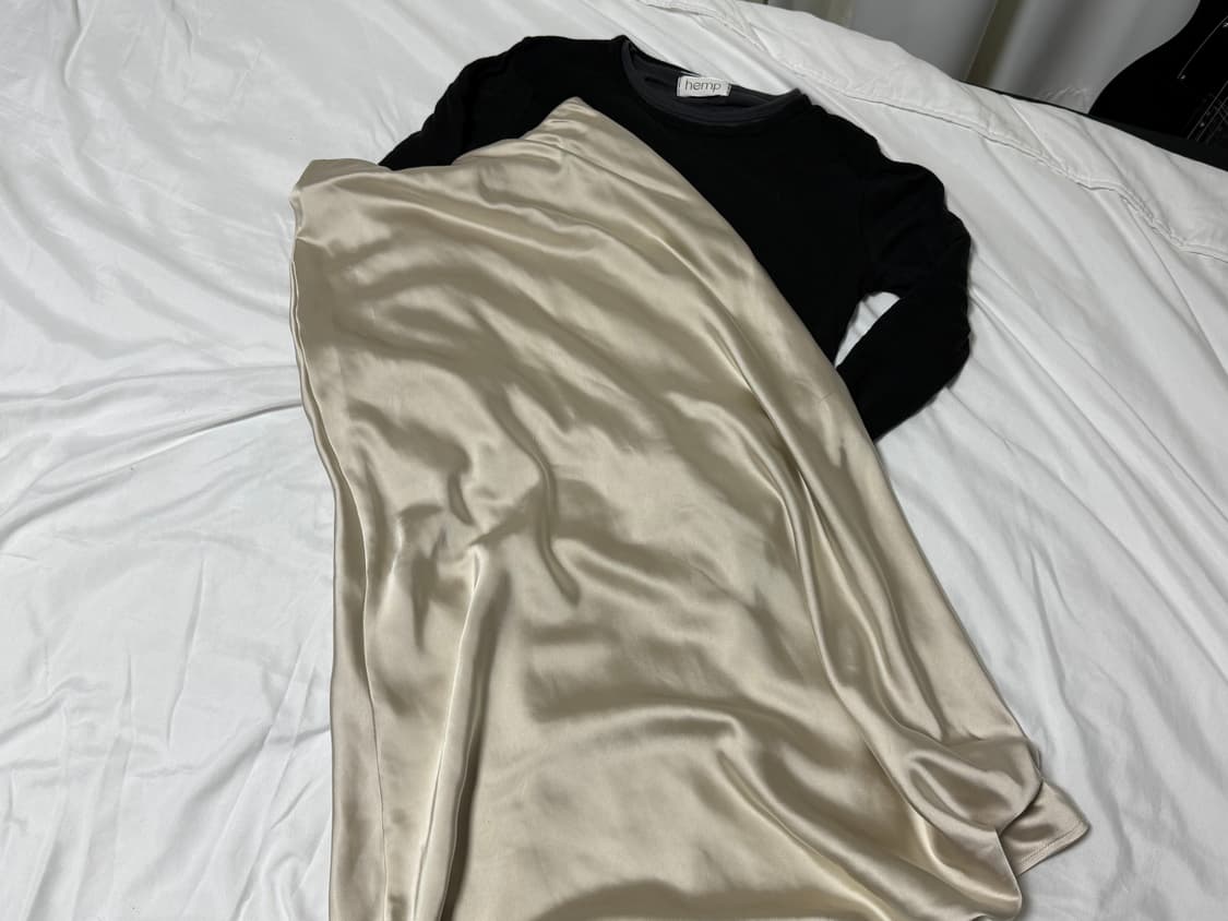 레이어드 티, gu 새틴 스커트 set 상품이미지2