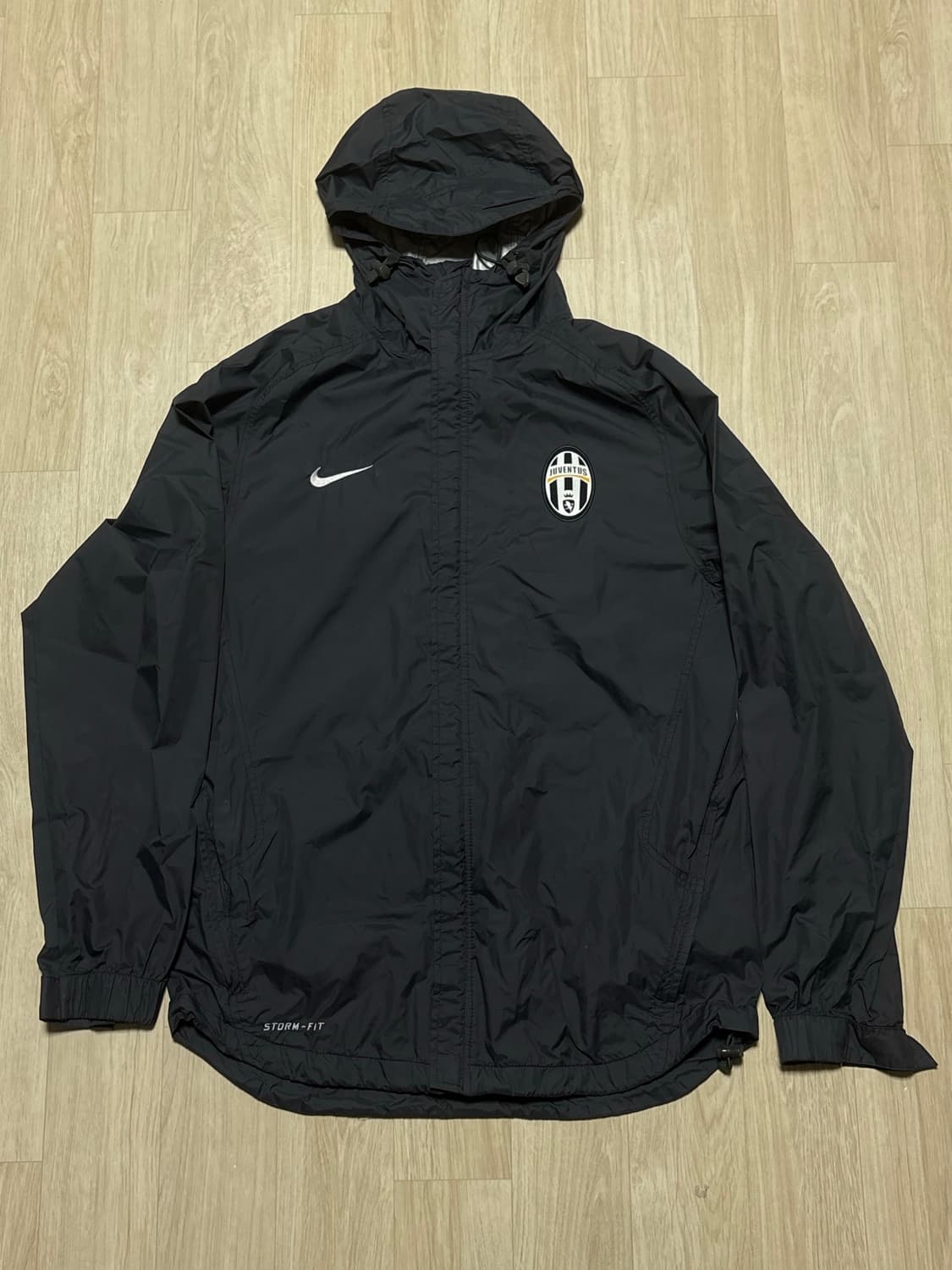 나이키 유벤투스 스톰핏 바람막이 m 상품이미지1