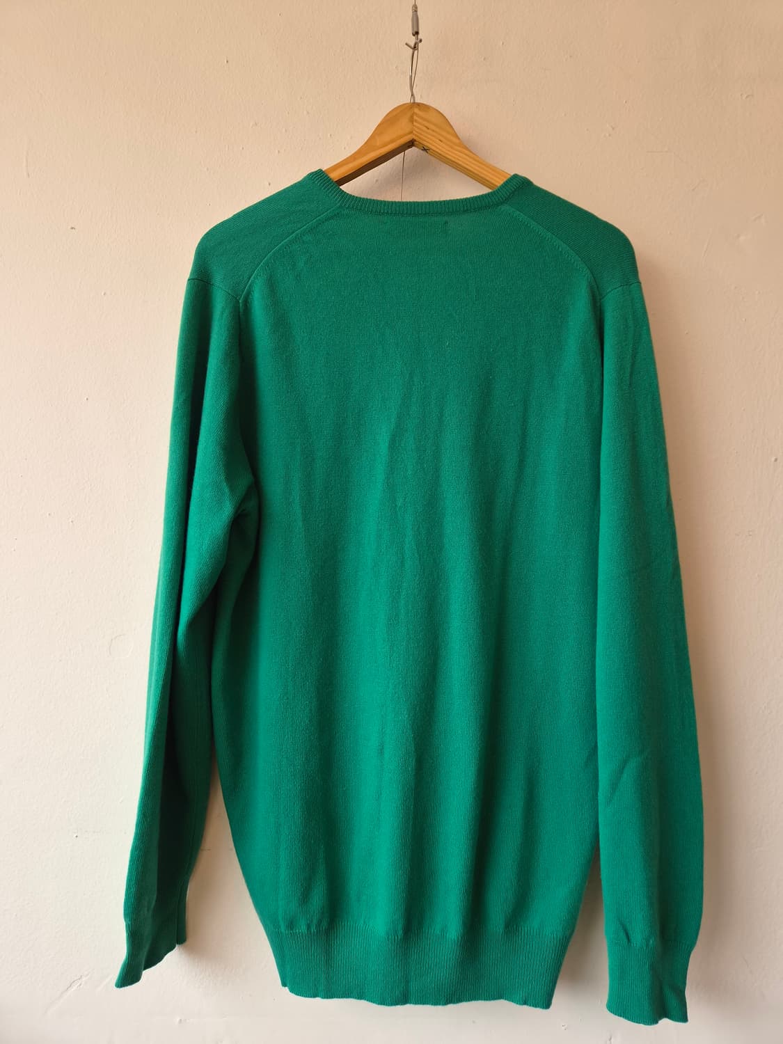 버버리스 스코틀랜드 남성 캐시미어100브이넥니트 44사이즈 상품이미지3