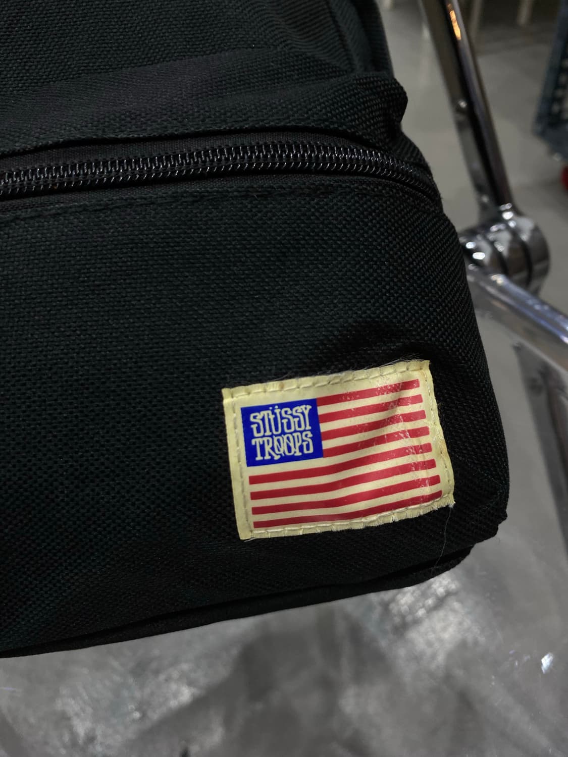 stussy slingbag  상품이미지2