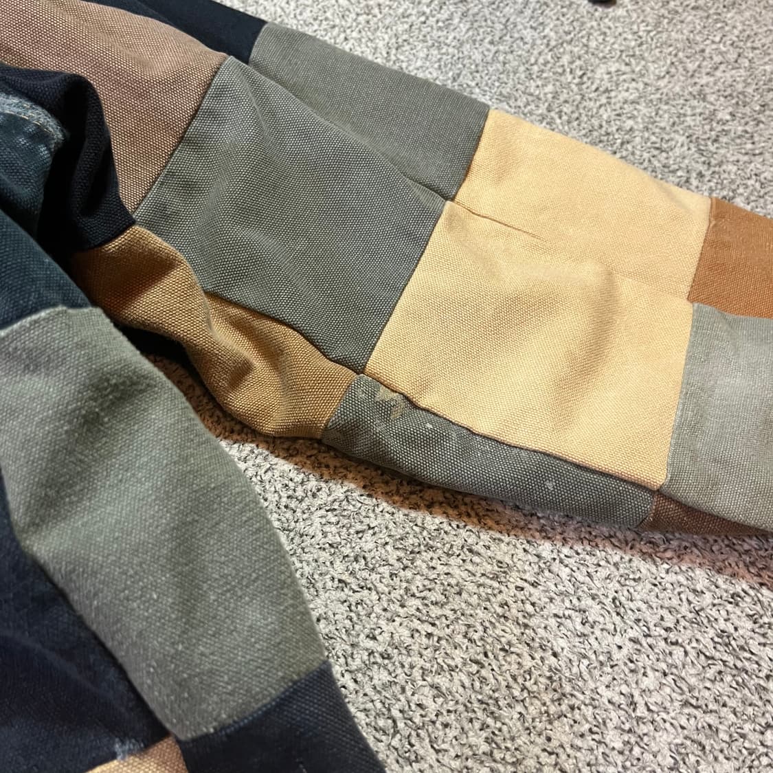 칼하트 리메이크 패치워크 후드 자켓 상품이미지5