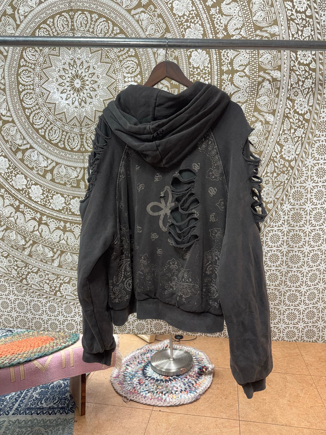 Surgery 써저리 페이즐리 피그먼트 후드티  상품이미지6