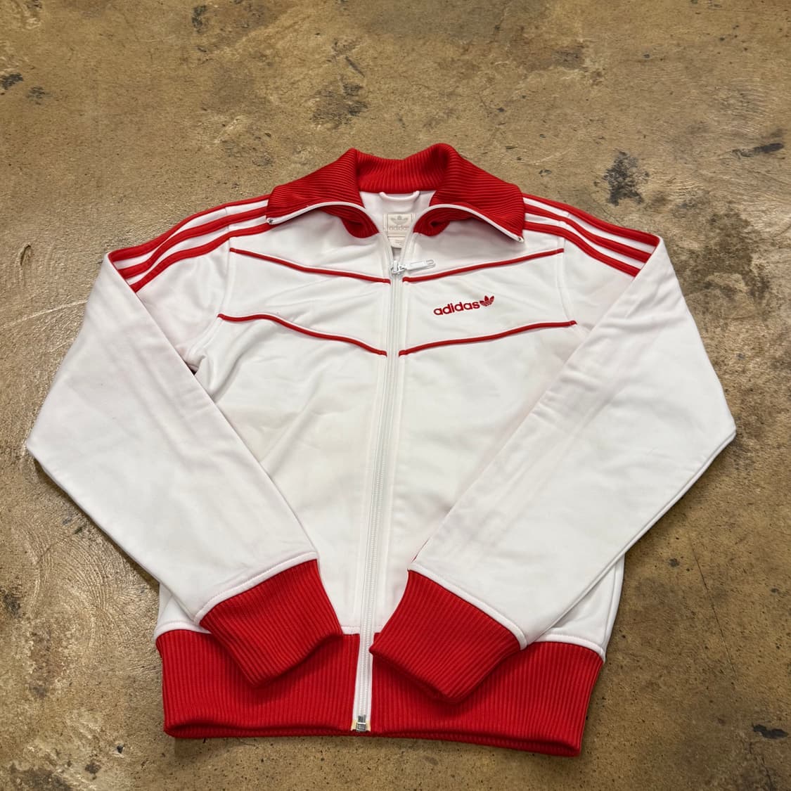 아디다스 흰빨 화이트 레드 트랙탑 져지 상품이미지2