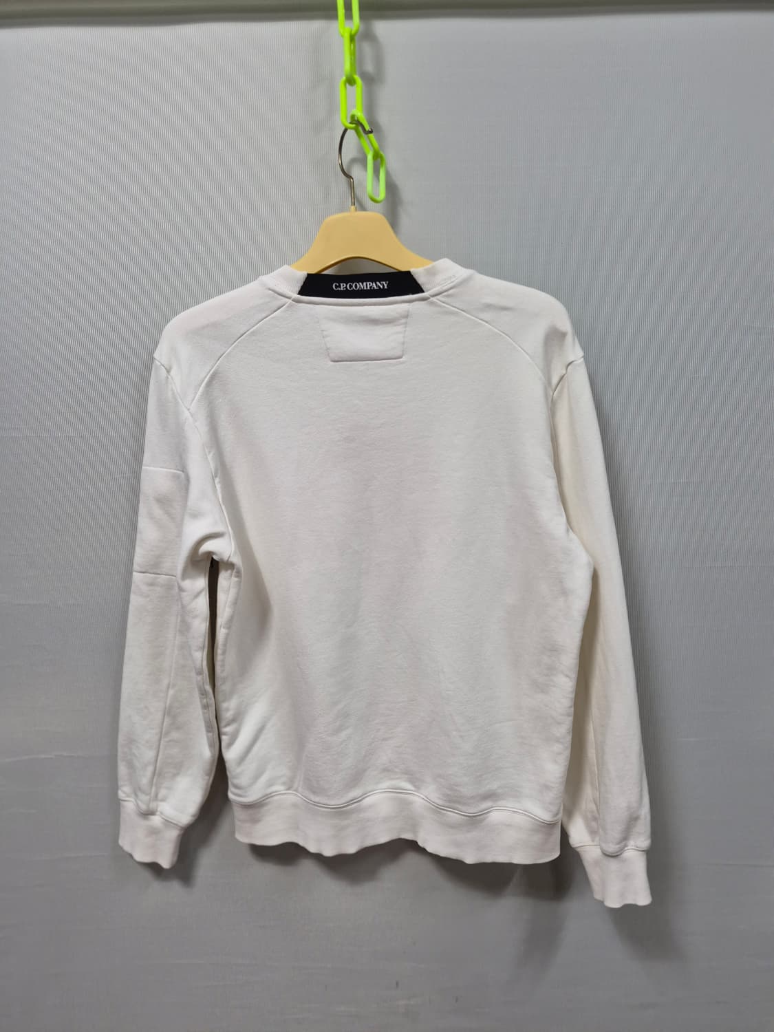 C.P. 컴퍼니 화이트 맨투맨 L 상품이미지2