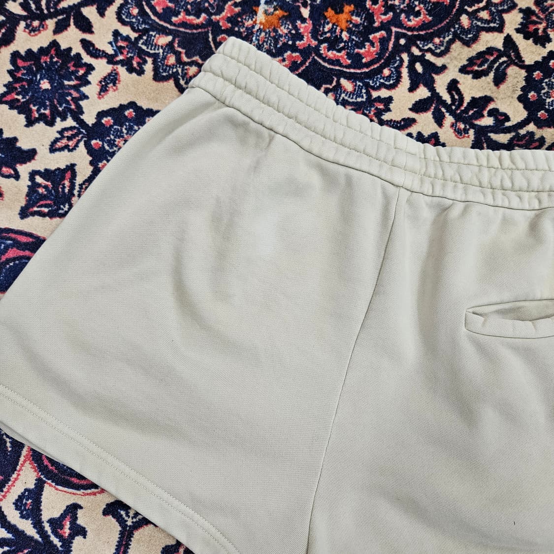 미우미우(MiuMiu) 시그니쳐 로고 저지 밴딩 반바지 38size 상품이미지4