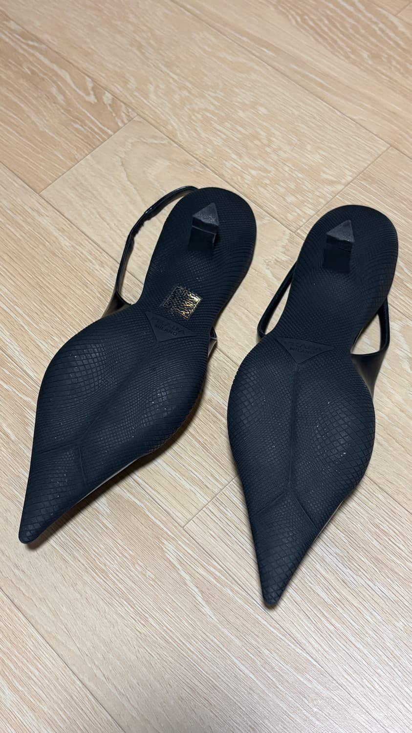 프라다 슬링백 37사이즈 상품이미지3