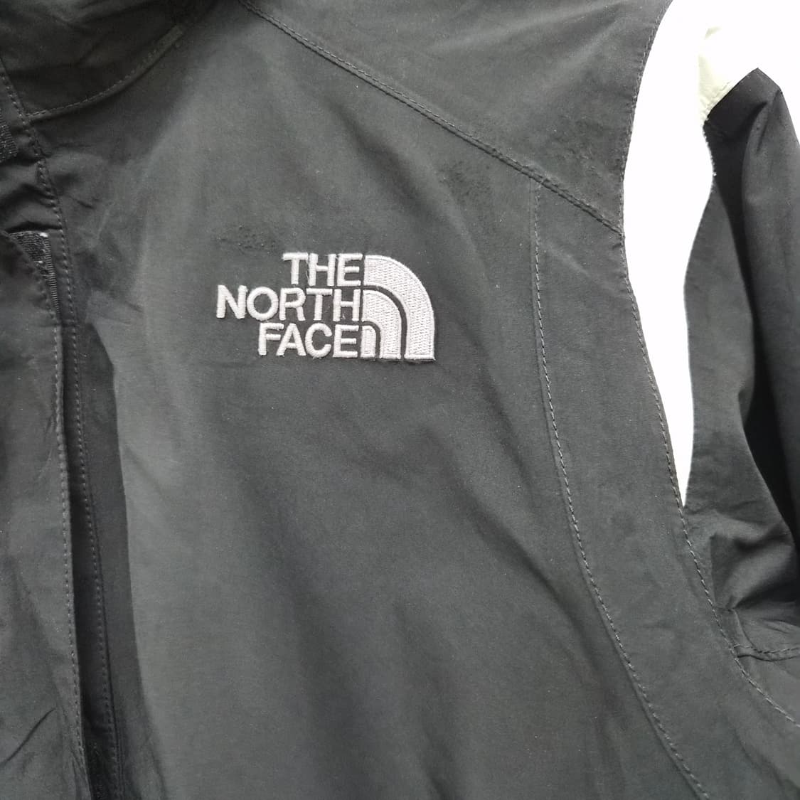 노스페이스 블랙 바람막이 후드 자켓 남성 M 상품이미지4