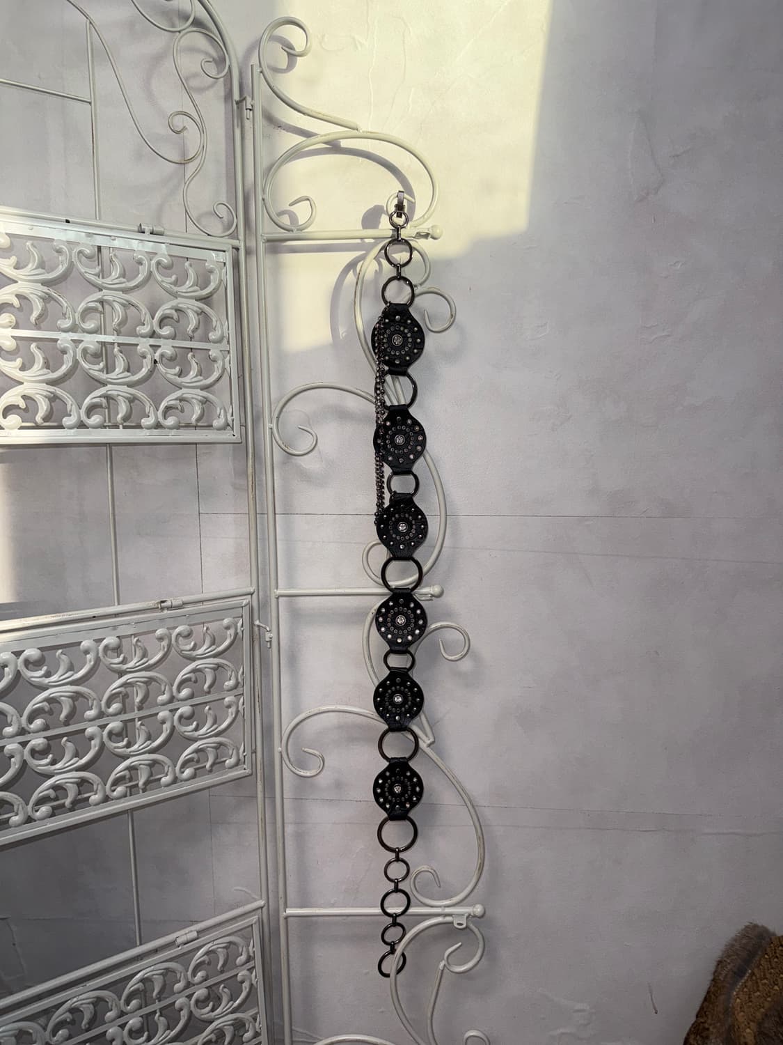 Black cubic punching disc chain belt 상품이미지3
