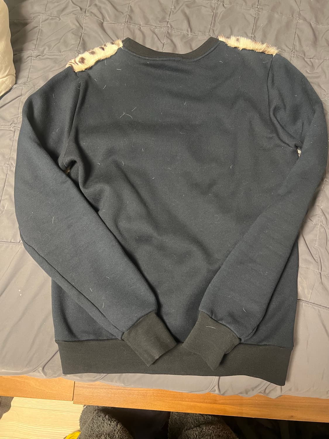 BRATOVICH 브라토비치 실크 염소가죽 헤어온 레더 탑 / 레오파드 상품이미지3