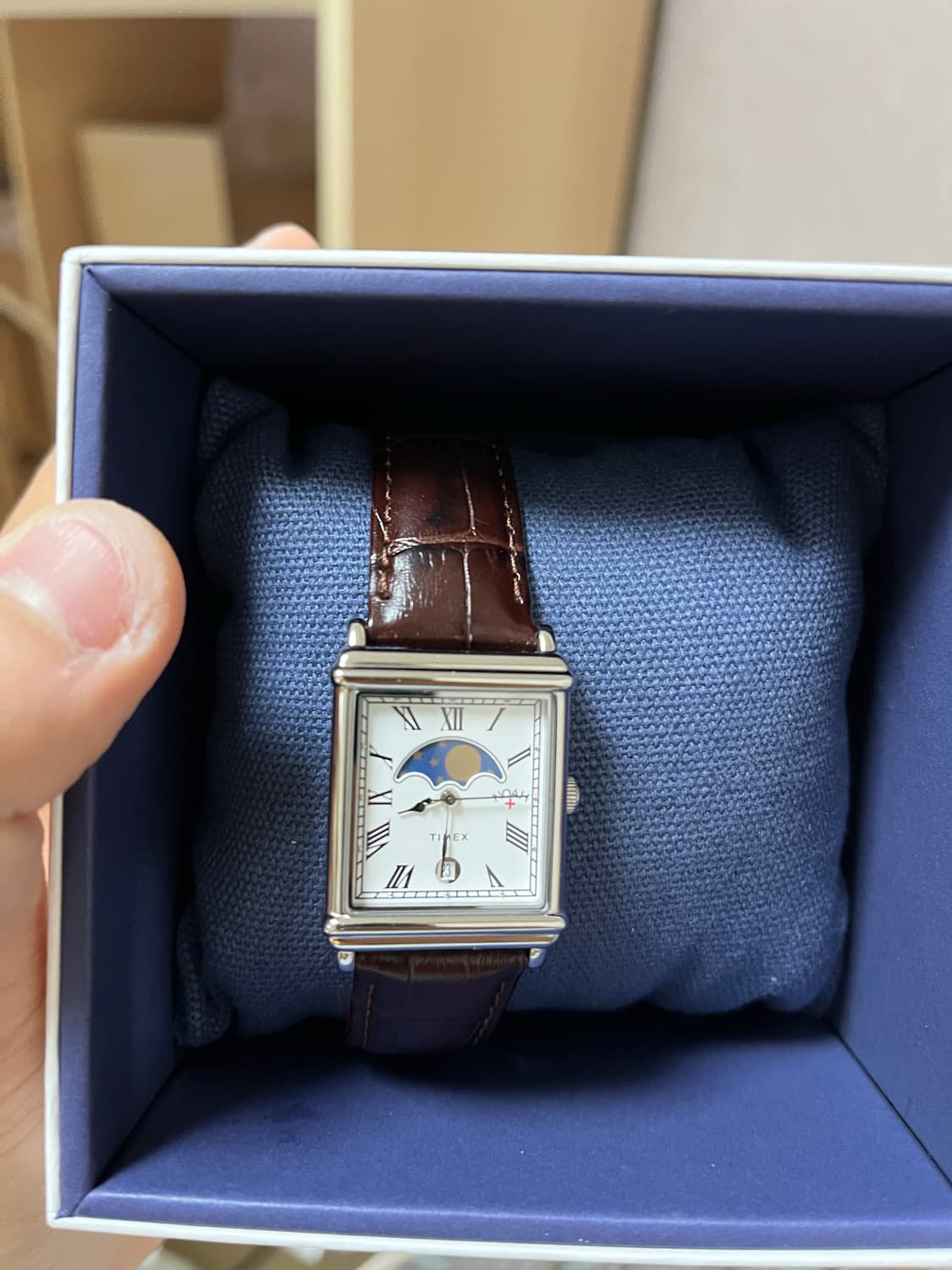Timex x Noah Moon 37mm Phase Watch Brown 상품이미지1