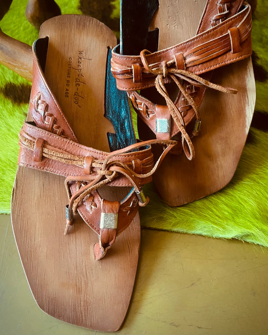 Whoop de doo Leather Western Flip-Flop 상품이미지3
