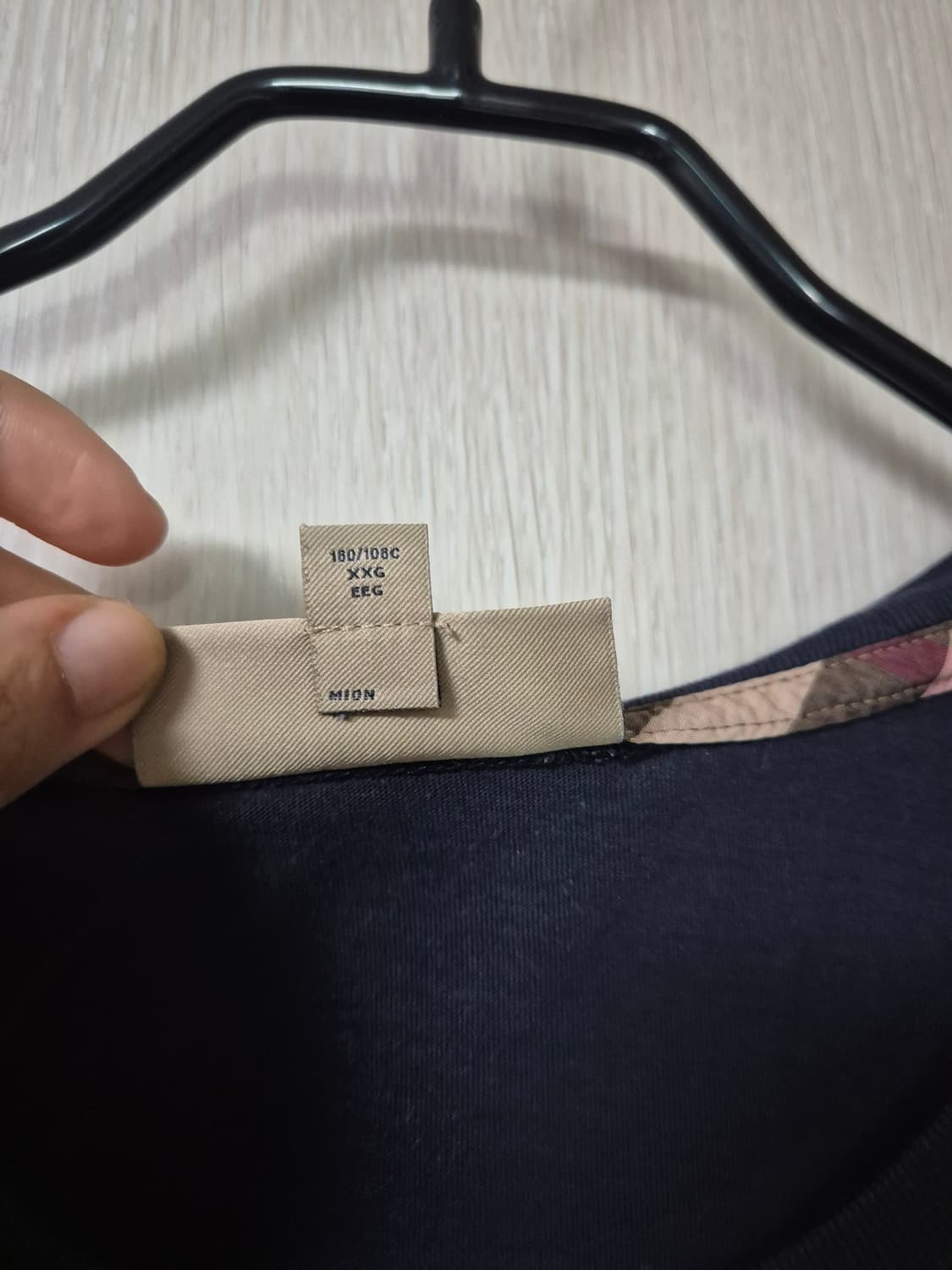 (정품) 버버리 자수 로고 반팔티 티셔츠 4061820 (2XL) 상품이미지5