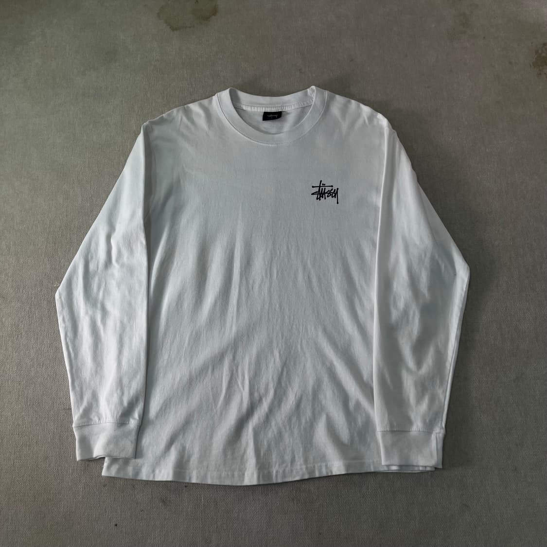 100 스투시 베이직로고 롱슬리브 티셔츠 상품이미지2